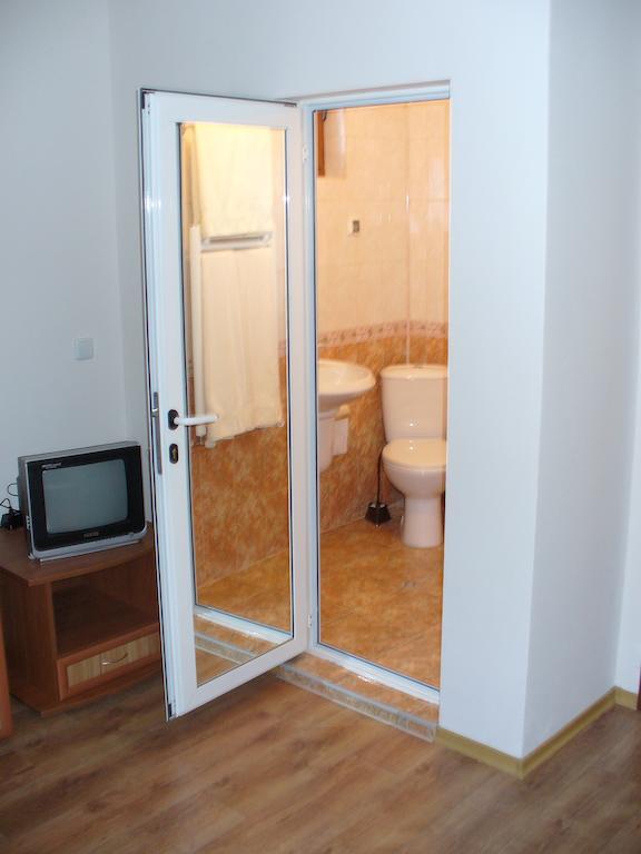 Guest House Alfa Daniel Balkanets  Ruang foto